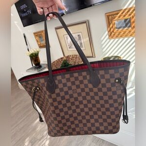 Louis Vuitton Neverfull MM